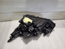Laden Sie das Bild in den Galerie-Viewer, Frontscheinwerfer Toyota Yaris Cross 0D-314 LED Rechts Scheinwerfer Headlight SCH9609582214nc