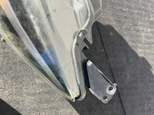 Load image into Gallery viewer, Frontscheinwerfer Mazda 2 CSU136 FALSE Scheinwerfer Headlight SCH1141301156dt