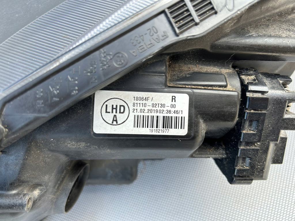 Frontscheinwerfer Toyota Corolla 8111002T30-00 Rechts Scheinwerfer Headlight SCH8431139362ic