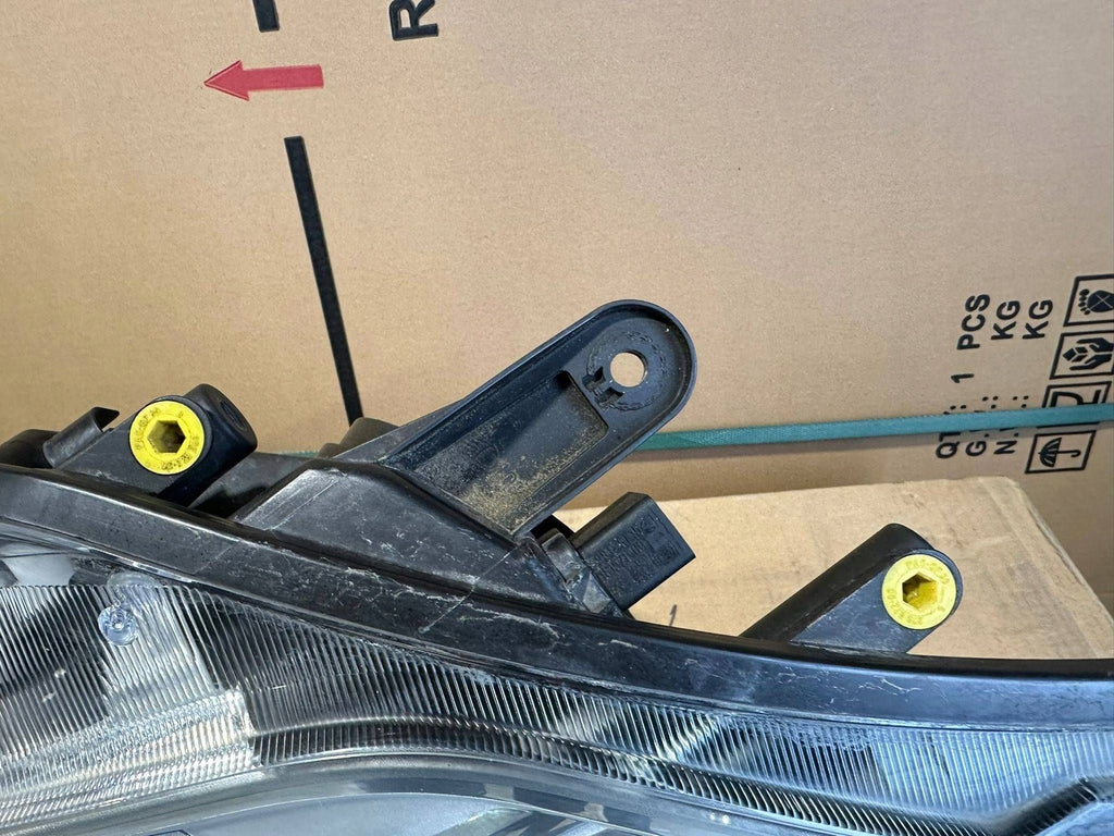 Frontscheinwerfer Ford Kuga 8V4113W030AF Links Scheinwerfer Headlight SCH5910971913mh