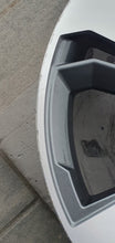 Laden Sie das Bild in den Galerie-Viewer, 1x Alufelge 18 Zoll 7.5" 5x100 43ET Glanz Grau 82A601025T Audi A1 Mg Rim Wheel FEL5772124942bp