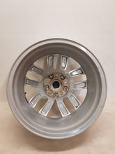 Laden Sie das Bild in den Galerie-Viewer, 1x Alufelge 17 Zoll 7.0&quot; 5x120 50ET Glanz Silber 9803723 Mini R60 R61 Rim Wheel