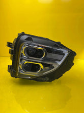 Laden Sie das Bild in den Galerie-Viewer, Frontscheinwerfer Mitsubishi Eclipse Cross I 100-67131 LED FALSE Headlight SCH5389391159re