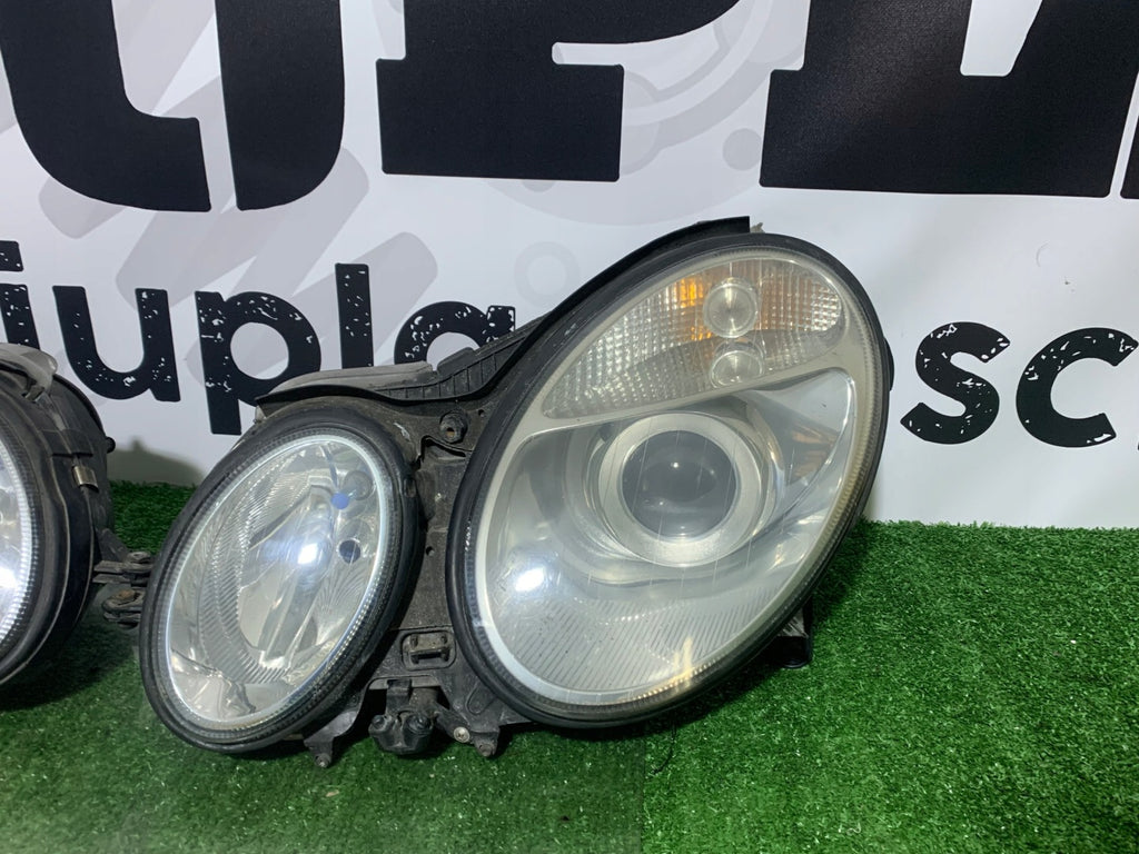 Frontscheinwerfer Mercedes-Benz W211 Xenon Rechts Scheinwerfer Headlight SCH2019411260ri