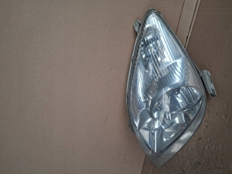 Frontscheinwerfer Toyota Corolla Verso Links Scheinwerfer Headlight SCH3051556022ww