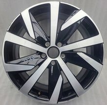 Laden Sie das Bild in den Galerie-Viewer, 1x Alufelge 19 Zoll 8.0" 5x112 47ET 2GA601025T VW T-Roc A11 Rim Wheel FEL4953694939oq
