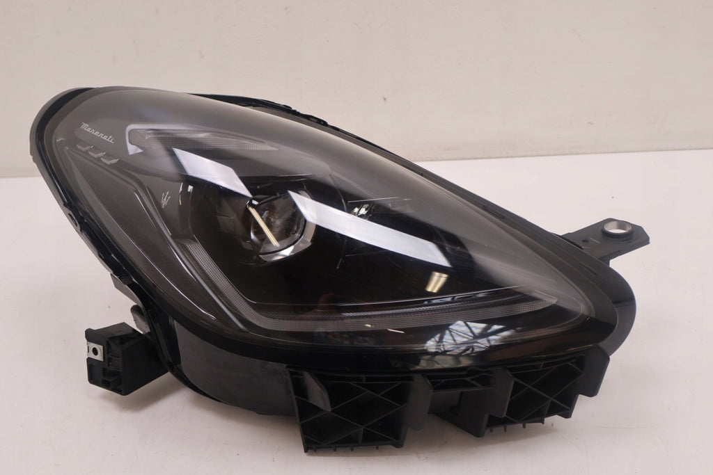 Frontscheinwerfer Maserati I 6702930730 Rechts Scheinwerfer Headlight SCH2648984215qu