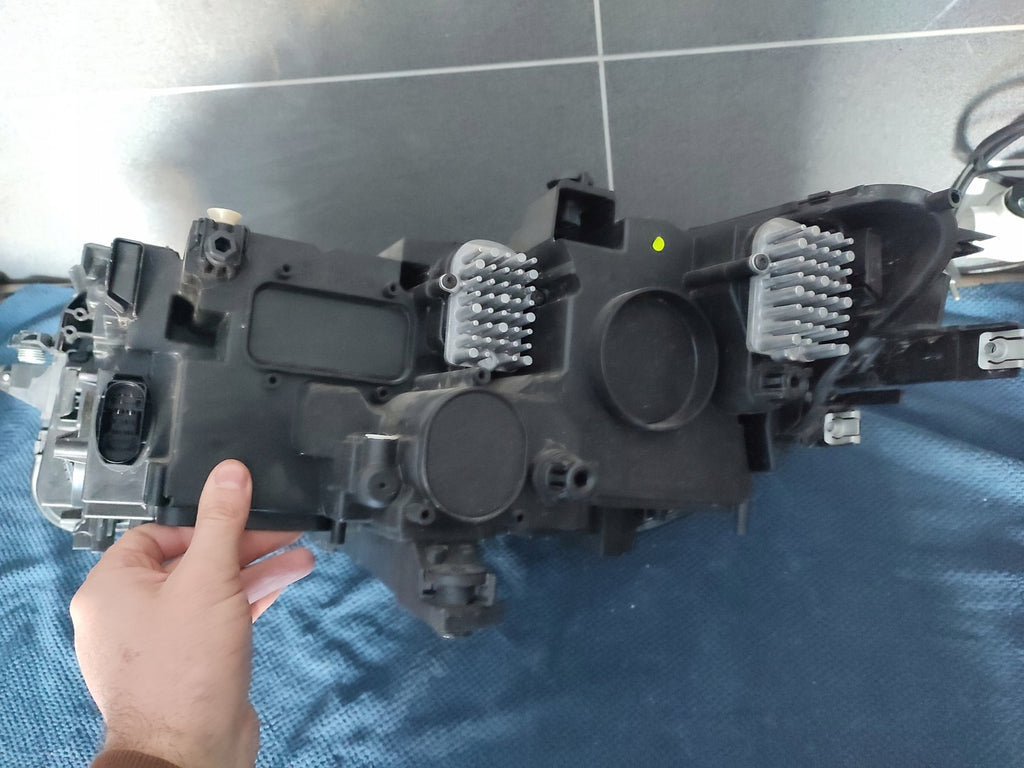 Frontscheinwerfer VW Tiguan 5NB941082C LED Rechts Scheinwerfer Headlight