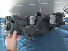 Laden Sie das Bild in den Galerie-Viewer, Frontscheinwerfer VW Tiguan 5NB941082C LED Rechts Scheinwerfer Headlight