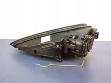 Laden Sie das Bild in den Galerie-Viewer, Frontscheinwerfer Porsche Cayenne 7P5941030 Rechts Scheinwerfer Headlight SCH8359841812cu