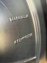 Load image into Gallery viewer, 1x Alufelge 18 Zoll 5C0601025AK VW Beetle Rim Wheel FEL3815231148sy