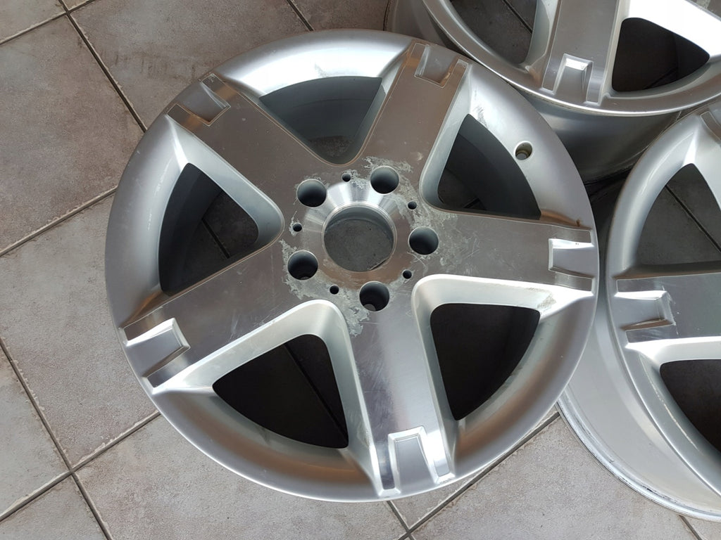 1x Alufelge 18 Zoll 7.5" 5x130 43ET Silber A4634011802 Mercedes-Benz W463 FEL2623174790rl