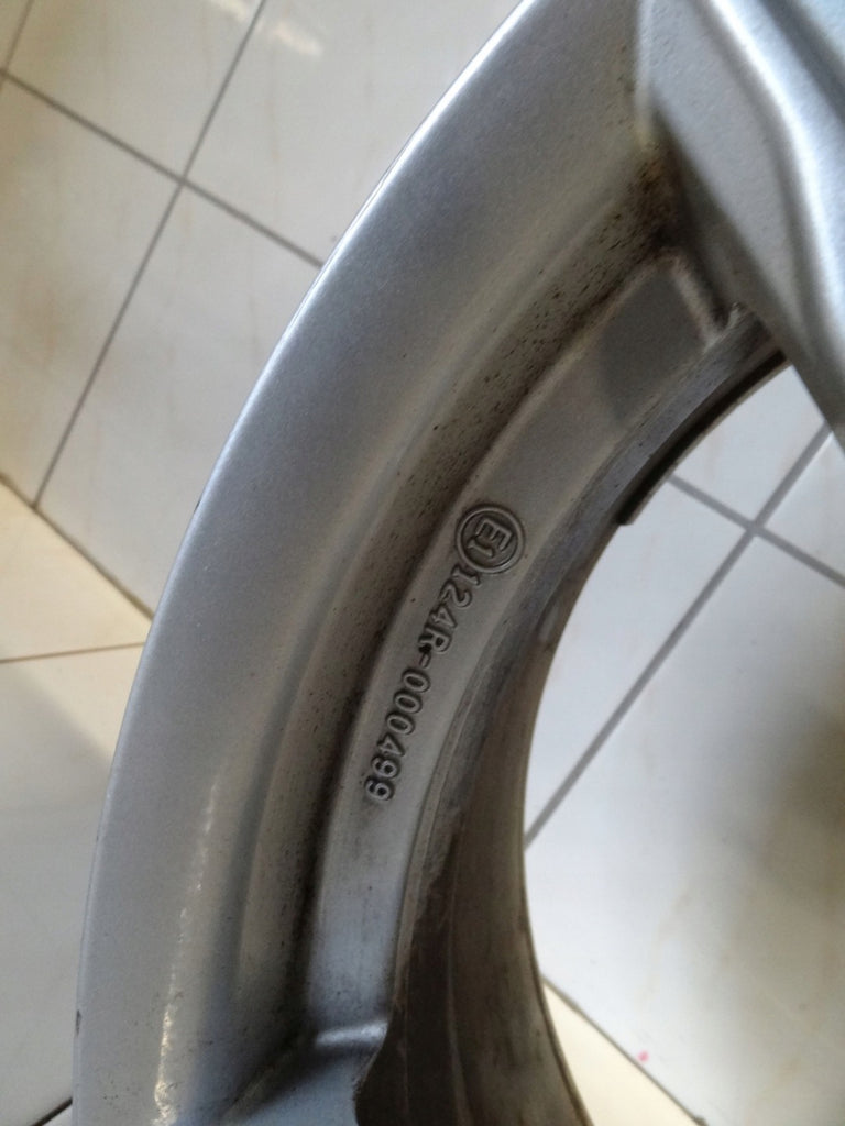 1x Alufelge 16 Zoll 6.5" 4x100 36ET Glanz Silber 124R-000499 Kia I Rim Wheel FEL7049216250kn