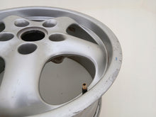 Load image into Gallery viewer, 1x Alufelge 17 Zoll 9.0" 5x130 55ET Glanz 99336212800 Porsche 993 Carrera FEL3862263373ac