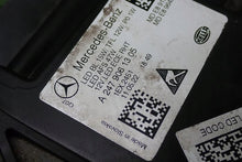 Laden Sie das Bild in den Galerie-Viewer, Frontscheinwerfer Mercedes-Benz W247 A2479061305 Links Scheinwerfer Headlight SCH7717907925zt