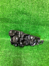 Laden Sie das Bild in den Galerie-Viewer, Frontscheinwerfer Skoda Scala 657941015 LED Links Scheinwerfer Headlight SCH6435315724yb