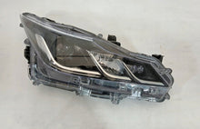 Laden Sie das Bild in den Galerie-Viewer, Frontscheinwerfer Toyota Corolla 81110-02T31-00 Rechts Scheinwerfer Headlight SCH6081180063ao