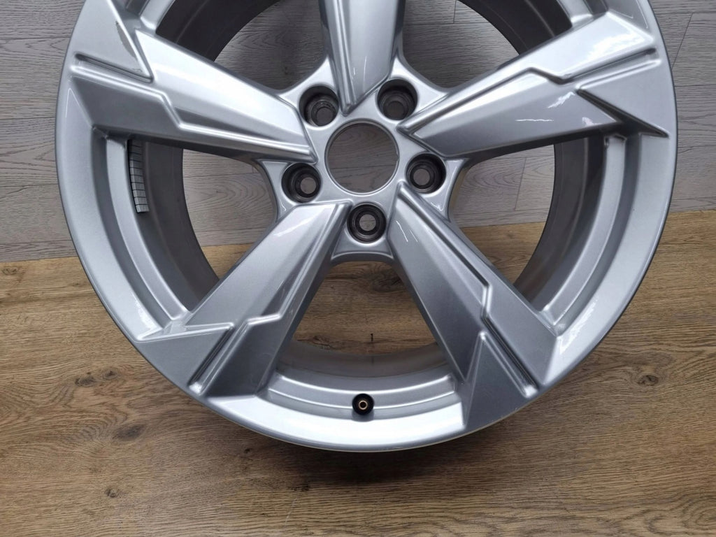 1x Alufelge 18 Zoll 8.0" 5x112 39ET Glanz Silber 4K0601025D Audi A6 Rim Wheel FEL4319981628du