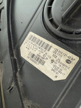 Laden Sie das Bild in den Galerie-Viewer, Frontscheinwerfer BMW F11 F10 7203252-17 Xenon Rechts Scheinwerfer Headlight
