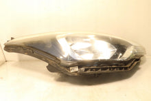 Load image into Gallery viewer, Frontscheinwerfer Hyundai I20 II 92102-C8 Rechts Scheinwerfer Headlight SCH7877972524bs