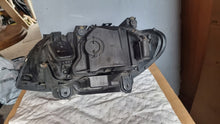 Load image into Gallery viewer, Frontscheinwerfer BMW X5 E53 Xenon Ein Stück (Rechts oder Links) Headlight SCH7924211944kn
