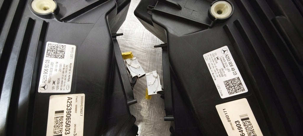 Frontscheinwerfer Mercedes-Benz Glc A2539065003 LED Rechts oder Links SCH6234881268uv