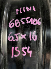 Laden Sie das Bild in den Galerie-Viewer, 1x Alufelge 16 Zoll 6.5&quot; 5x112 54ET 6855106 Mini F57 F56 F55 Rim Wheel