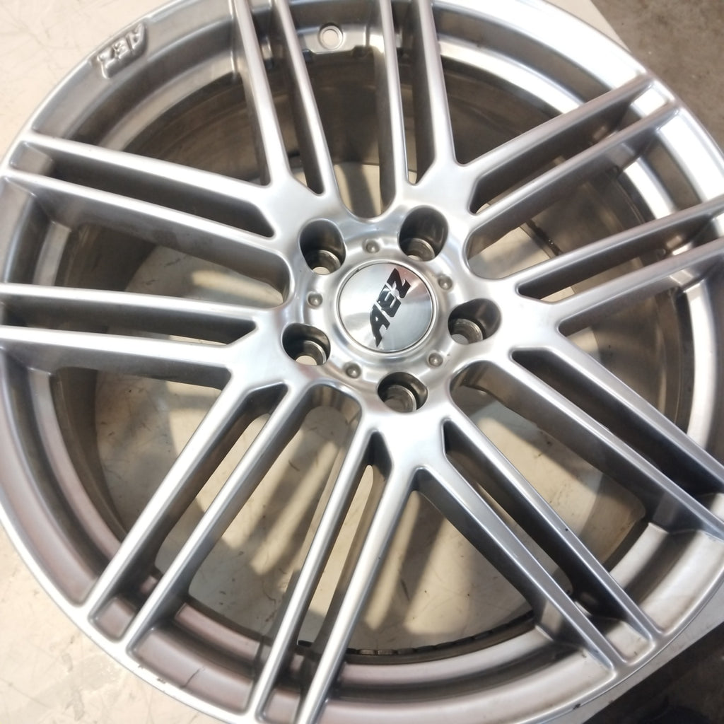 1x Alufelge 18 Zoll 7.5" 5x112 48ET Silber AEZ18666 Audi I Rim Wheel FEL3723655662qr