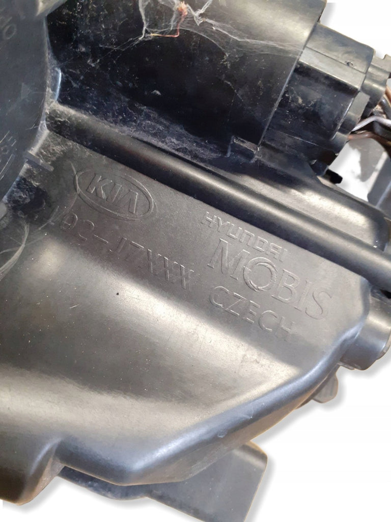 Frontscheinwerfer Kia Ceed 92102J7060 Rechts Scheinwerfer Headlight SCH9957879141et
