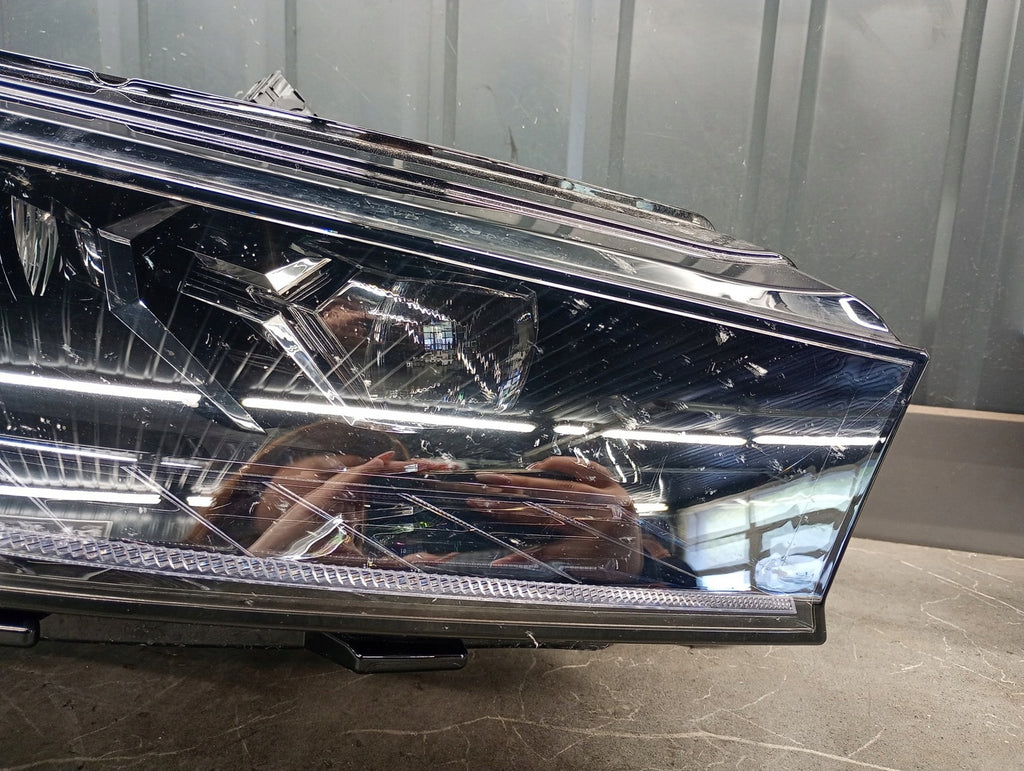 Frontscheinwerfer Skoda Enyaq 5LB941016H Full LED Rechts Scheinwerfer Headlight
