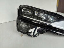 Laden Sie das Bild in den Galerie-Viewer, Frontscheinwerfer Skoda Karoq 57B941016B Full LED Rechts Scheinwerfer Headlight SCH6078801252ey