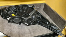 Load image into Gallery viewer, Frontscheinwerfer Kia Ceed 92101-A2220 LED Links Scheinwerfer Headlight