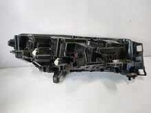 Laden Sie das Bild in den Galerie-Viewer, Frontscheinwerfer Skoda Enyaq IV 5LB941015 Links Scheinwerfer Headlight SCH1152453834hs