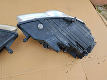 Load image into Gallery viewer, Frontscheinwerfer VW Passat 3C0941751K 3C0941752K Ein Stück (Rechts oder Links) SCH1827925176yq