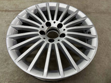 Load image into Gallery viewer, 1x Alufelge 17 Zoll 6.5" 5x112 38ET A1564011800 Mercedes-Benz X156 Rim Wheel FEL5793680545si