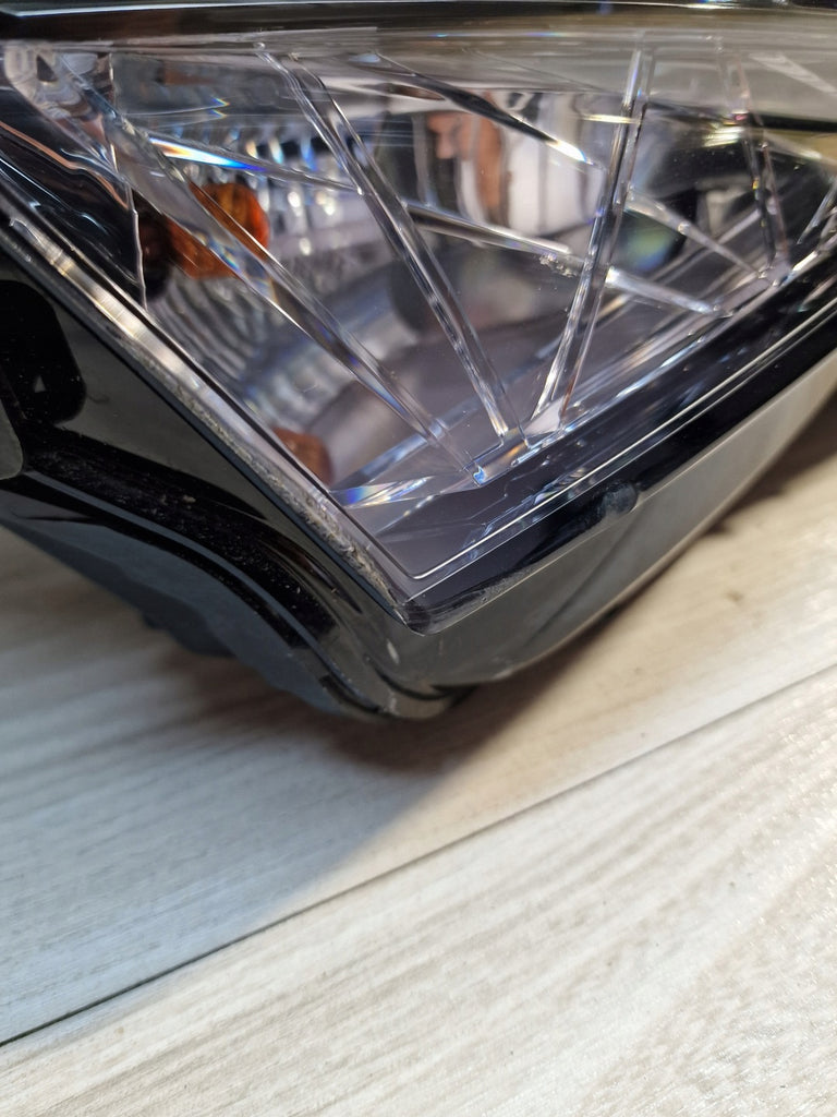 Frontscheinwerfer Skoda Superb III 3V1941016C LED Rechts Scheinwerfer Headlight