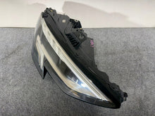 Laden Sie das Bild in den Galerie-Viewer, Frontscheinwerfer Audi A3 8Y0941034 LED Rechts Scheinwerfer Headlight SCH8739484466ca