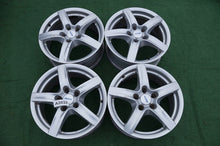 Laden Sie das Bild in den Galerie-Viewer, 4x Alufelge 17 Zoll 7.5" 5x120 36ET Glanz Silber KBA47777 Opel Insignia A FEL8021772829jw