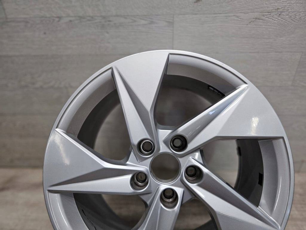 1x Alufelge 17 Zoll 8Y0601025A Audi A3 Rim Wheel FEL8840274359ux