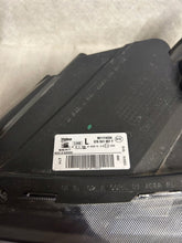 Laden Sie das Bild in den Galerie-Viewer, Frontscheinwerfer Seat Ateca 576941007F Full LED Links Scheinwerfer Headlight