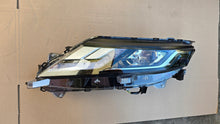 Laden Sie das Bild in den Galerie-Viewer, Frontscheinwerfer Mitsubishi L200 8301D381 Full LED Links Scheinwerfer Headlight