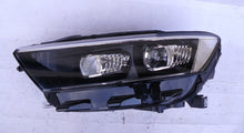 Laden Sie das Bild in den Galerie-Viewer, Frontscheinwerfer VW T-Roc 2GA941035P LED Links Scheinwerfer Headlight