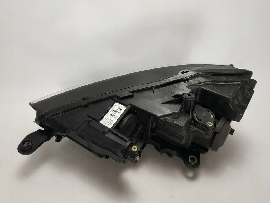 Frontscheinwerfer Skoda Scala 657941016 LED Rechts Scheinwerfer Headlight SCH3604616197vr
