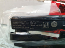 Laden Sie das Bild in den Galerie-Viewer, Frontscheinwerfer VW Golf 5H0941653C Ein Satz Scheinwerfer Headlight SCH7508937746mb