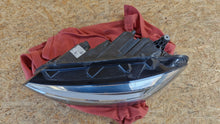 Load image into Gallery viewer, Frontscheinwerfer VW Touran 5TB941081A 030129923300 LED Links Headlight SCH7861310293jt