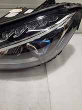 Laden Sie das Bild in den Galerie-Viewer, Frontscheinwerfer Mercedes-Benz W205 A2059069703 LED Links Headlight SCH2461406573uf