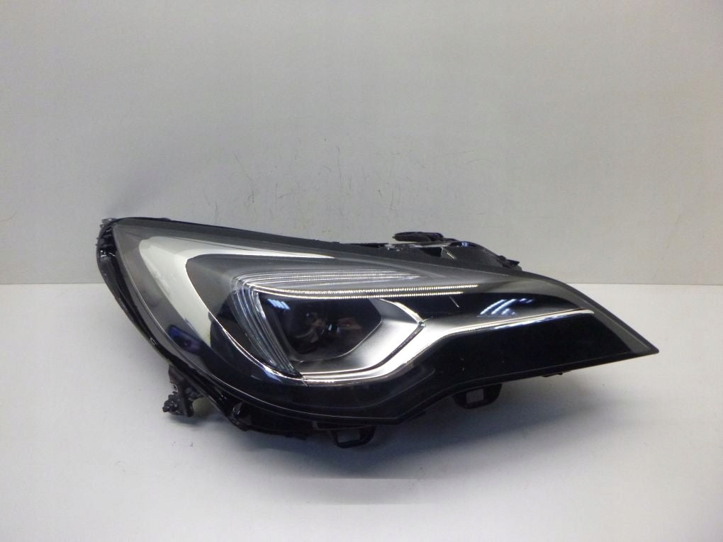 Frontscheinwerfer Opel Astra 39055746 7963200000 LED Rechts Headlight