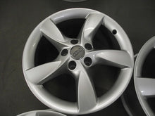 Laden Sie das Bild in den Galerie-Viewer, 4x Alufelge 17 Zoll 7.5" 5x112 37ET Glanz Silber Audi Rim Wheel FEL8577663336pc
