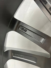 Load image into Gallery viewer, 1x Alufelge 18 Zoll 7.5" 5x112 54ET Glanz Silber 8P0071498B Audi A3 Rim Wheel FEL5770102520jo