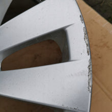 Load image into Gallery viewer, 1x Alufelge 20 Zoll 8.5" 5x120 25ET Glanz Silber BMW 7 F01 F02 F04 5 F07 FEL1819974906hz